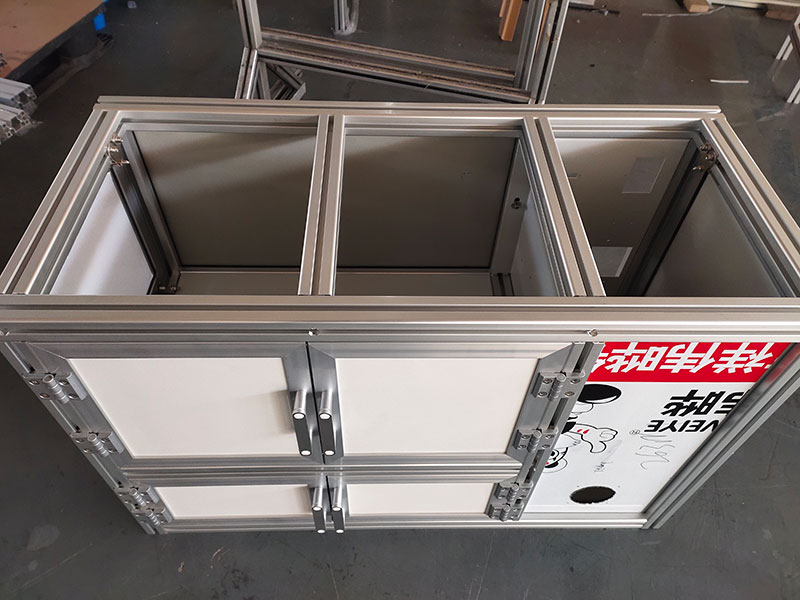 鋁型材機(jī)柜