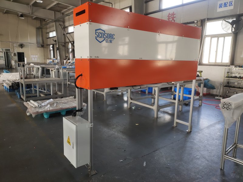 鋁型材設(shè)備機(jī)架