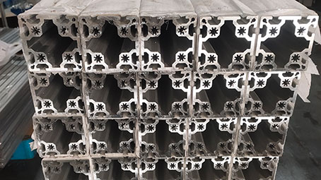 大規(guī)格的工業(yè)鋁型材100100選用簡(jiǎn)介