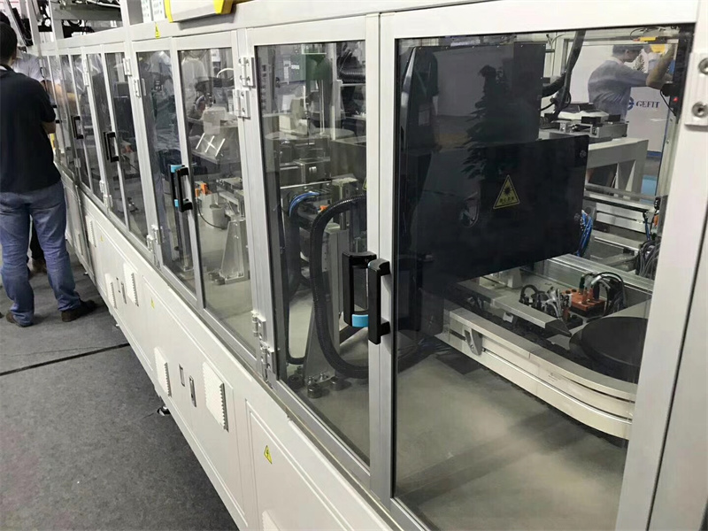 鋁型材自動(dòng)化設(shè)備外罩